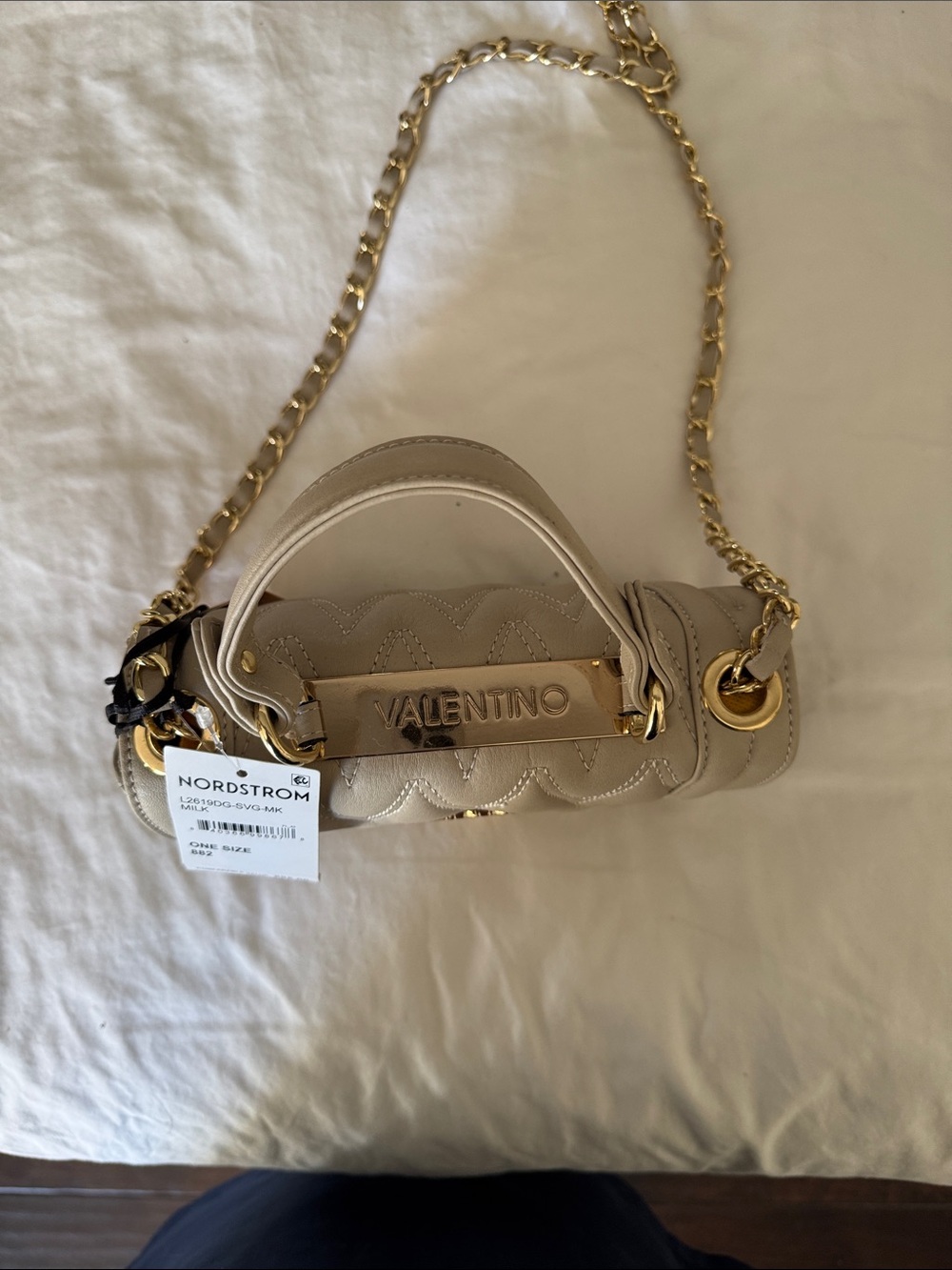 Handbag - Picture 3 of 8